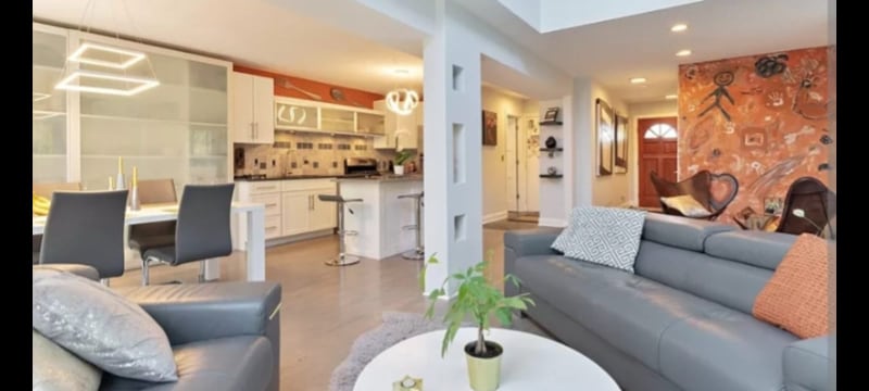 Building Photo - 1430 Waukegan Rd