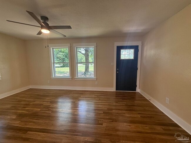 Building Photo - 5837 Berryhill Rd