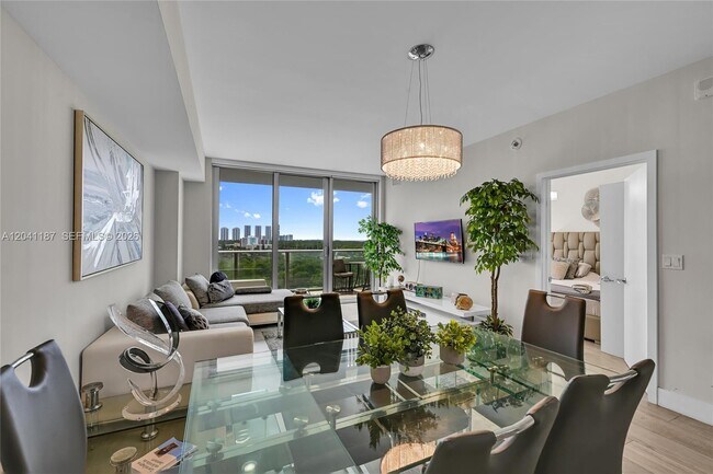 Building Photo - 16385 Biscayne Blvd