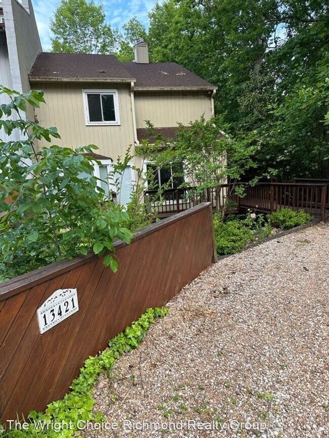 Building Photo - 3 br, 3 bath House - 13421 Woodbriar Ridge