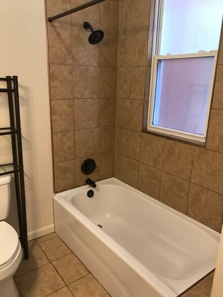 Bath Room - 605 Maple Ave