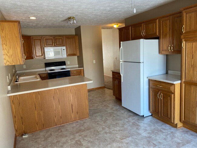 Kitchen - 1608 Ohio St