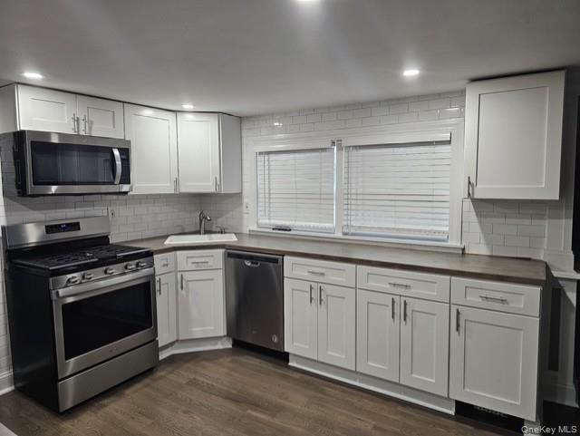 Building Photo - 645 Hawkins Blvd