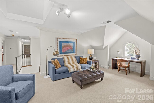 Building Photo - 5202 Carmel Club Dr