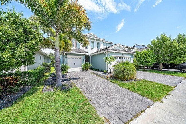 Building Photo - 15406 Goldfinch Cir