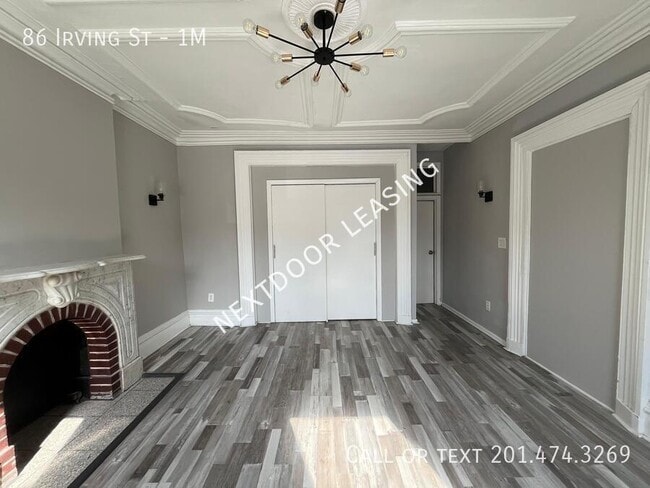 Building Photo - 86 Irving St