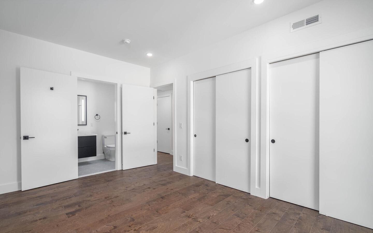 Building Photo - 1501 N 31st St