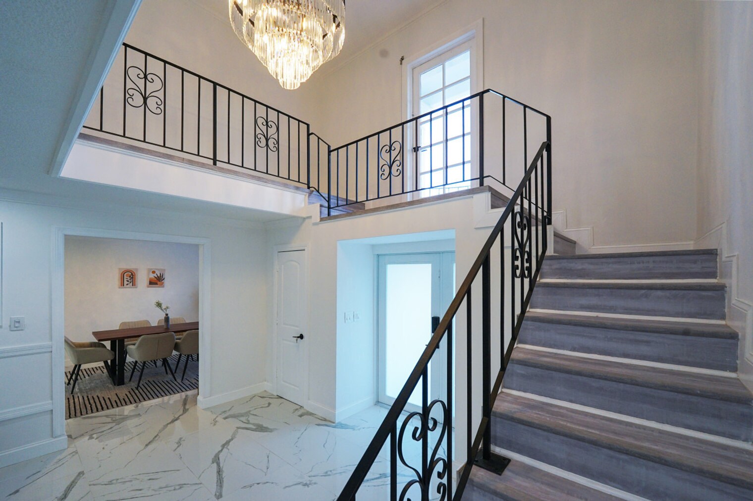 Building Photo - 651 NW 42nd Ave