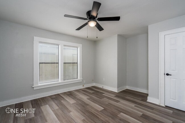 Building Photo - 842 Grand Ave