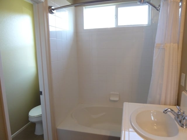 Building Photo - Beautiful 2 Bed 2.5 Bath Condo in San Marcos