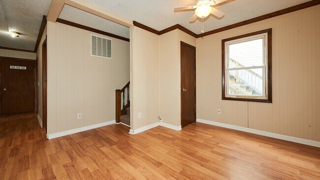 Building Photo - Coming Soon:   2BR, 1 1/2BA duplex