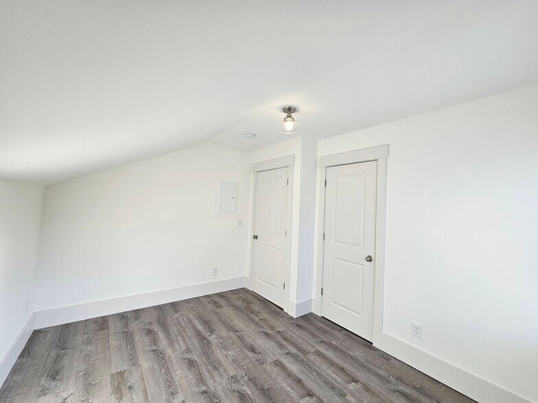Bedroom 2 with reach-in closet - 1219 N 7th St