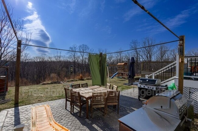 Building Photo - 2425 Morgans Point Dr