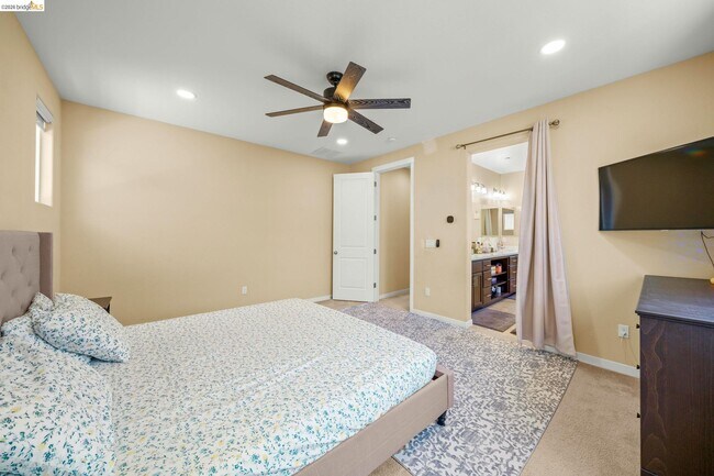 Building Photo - 339 Emory Ct