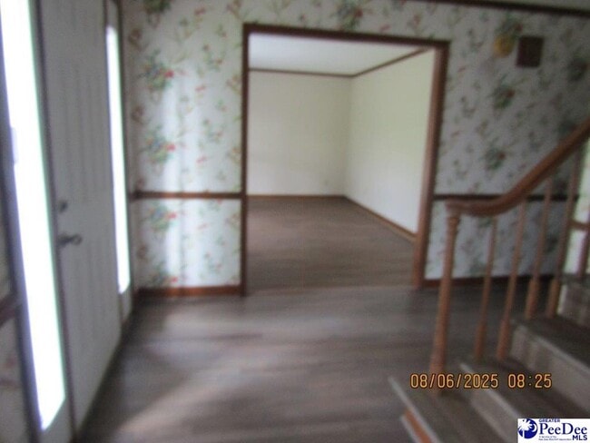 Building Photo - 509 Sidney Ave
