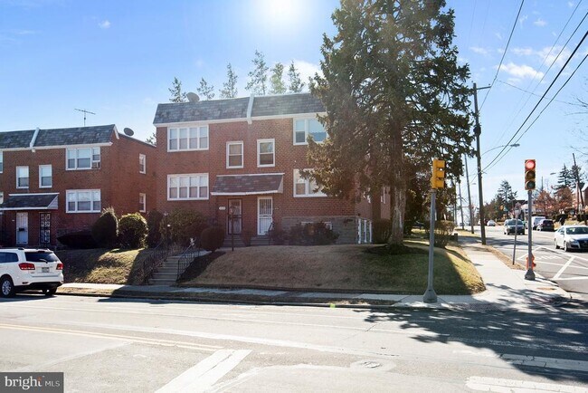 Building Photo - 8250 Mansfield Ave