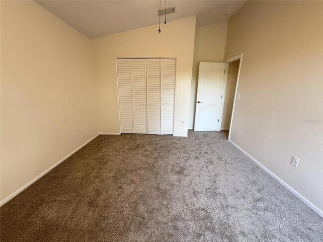 Building Photo - 12653 Longcrest Dr