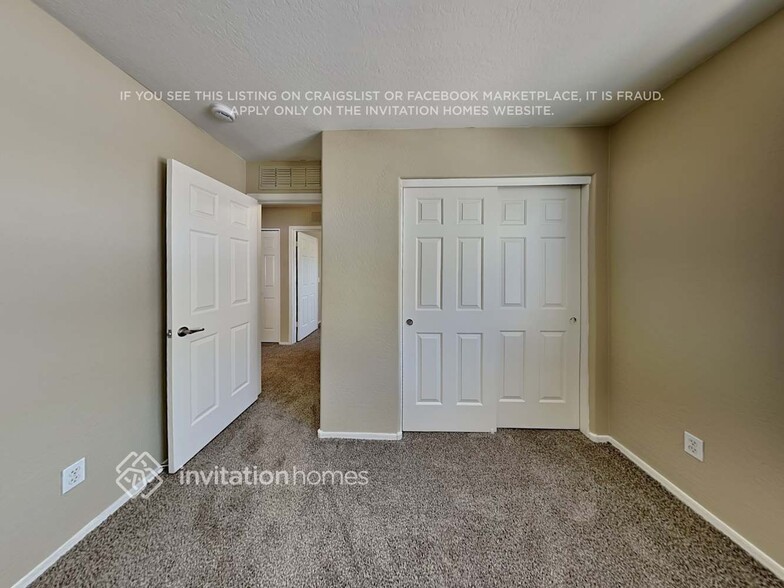 Building Photo - 6811 N 129th Dr