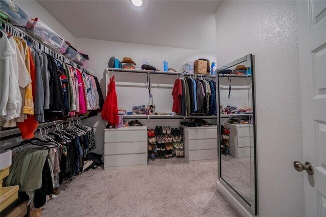 Building Photo - 21802 Blue Daisy Ct