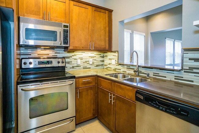 Building Photo - 3825 First Avenue