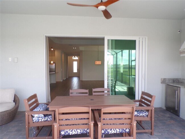 Building Photo - 15255 River Birch Ct
