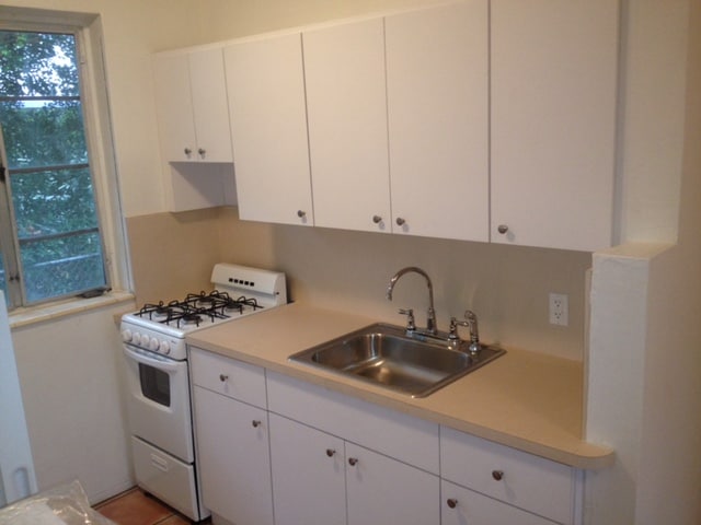 Building Photo - 1041 8th St