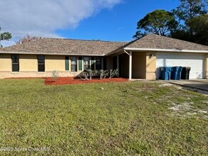 Building Photo - 363 Emerson Dr NW