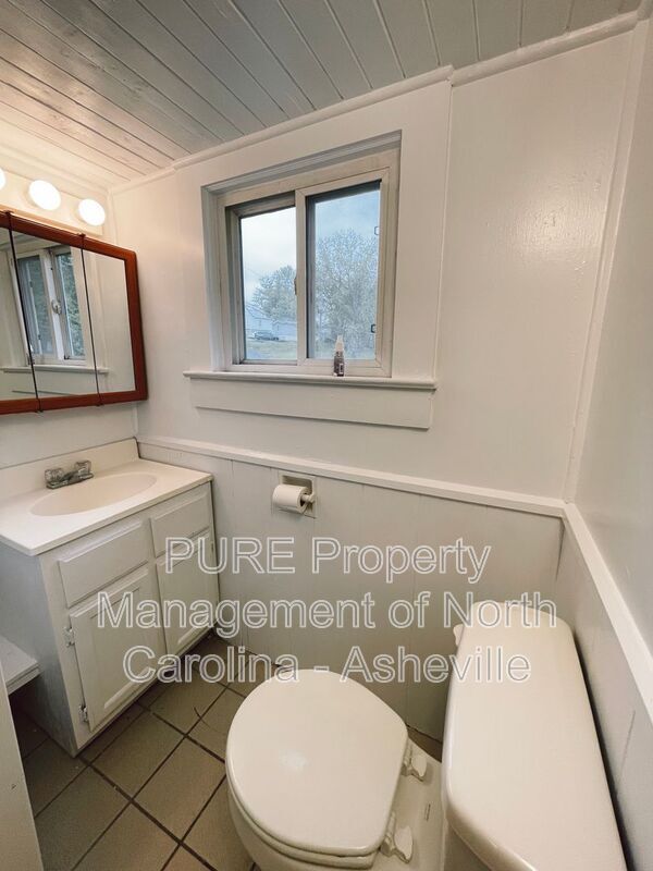 Building Photo - 97 Matilda Ave