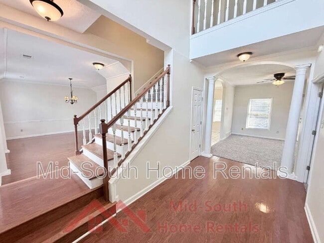 Building Photo - 8971 Meaghan Dr