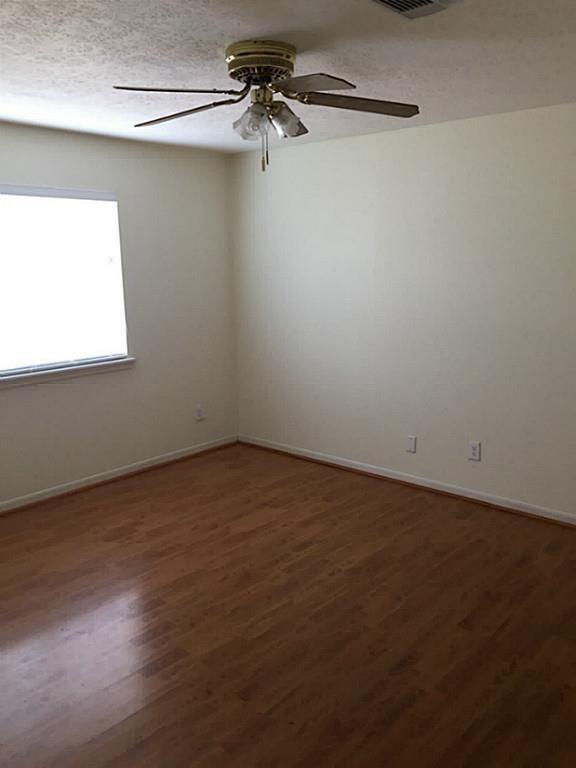 Building Photo - 11706 Meadowchase Dr