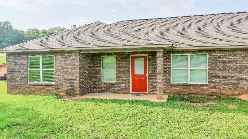 Building Photo - 2 Cal Rd