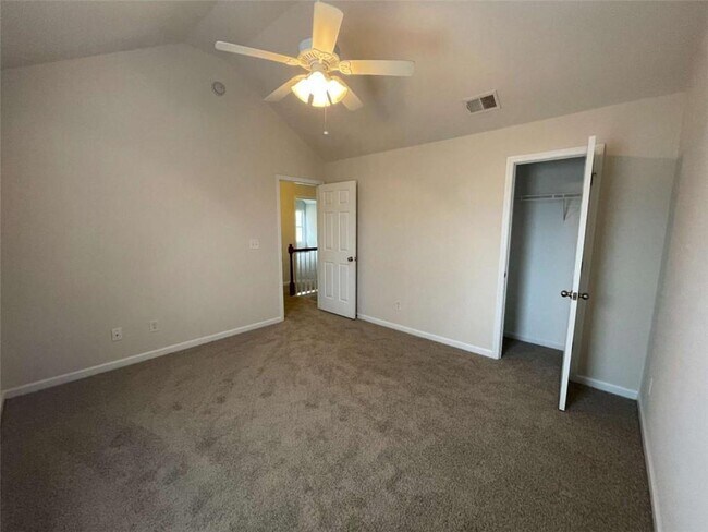 Building Photo - 4205 Pointe Vecchio Cir