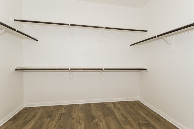 Building Photo - 468 Beechwood Hacienda Dr