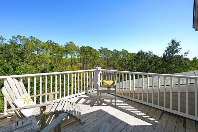 Building Photo - 190 Whiting Ln