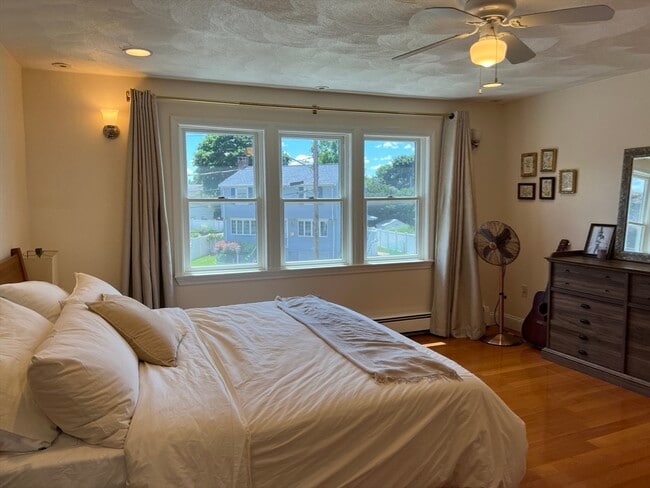 Building Photo - 11 Garrison Rd