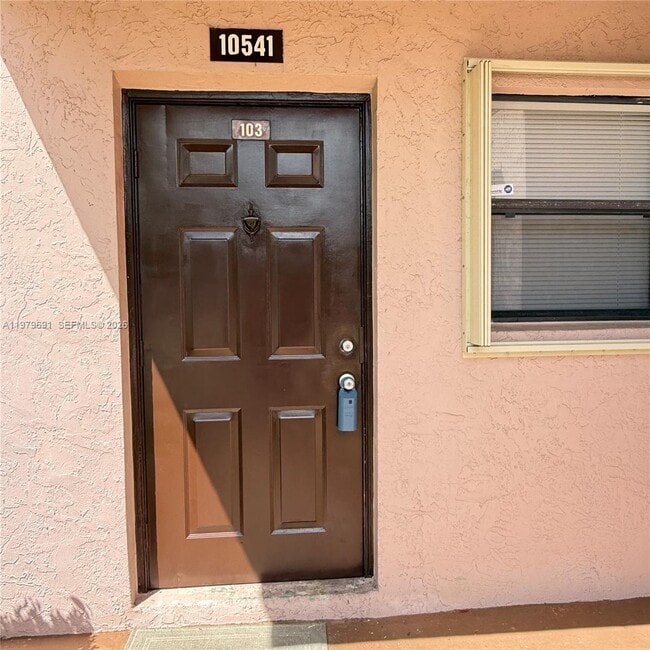 Building Photo - 10541 NW 10th St