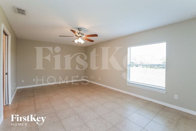 Building Photo - 12177 Helios Ave