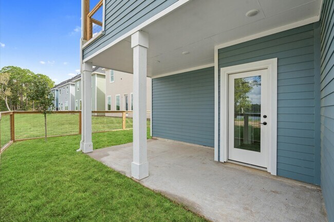 Building Photo - 10095 Serrano Pk Dr