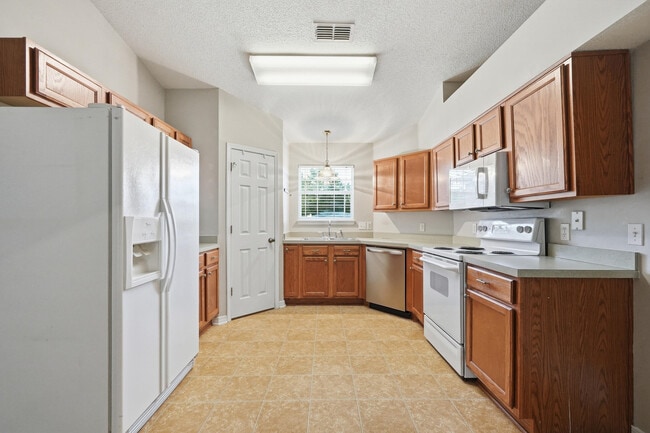 Building Photo - 339 Peggy Dr