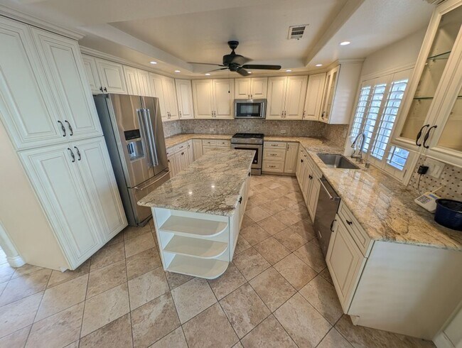 Building Photo - 8332 Mountain Heather Ct