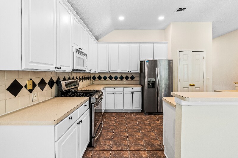 Building Photo - 7522 Broken Oak Ln