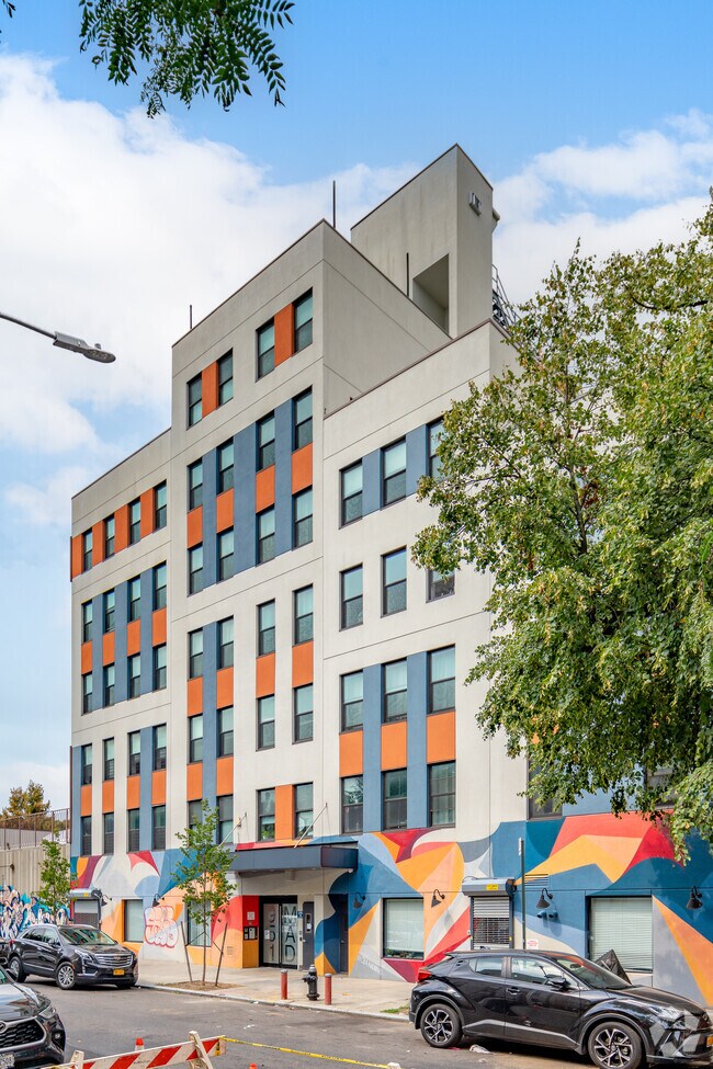 Building Photo - 951 Mad