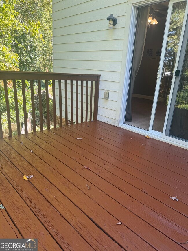 Building Photo - 235 Tower Commons Rd