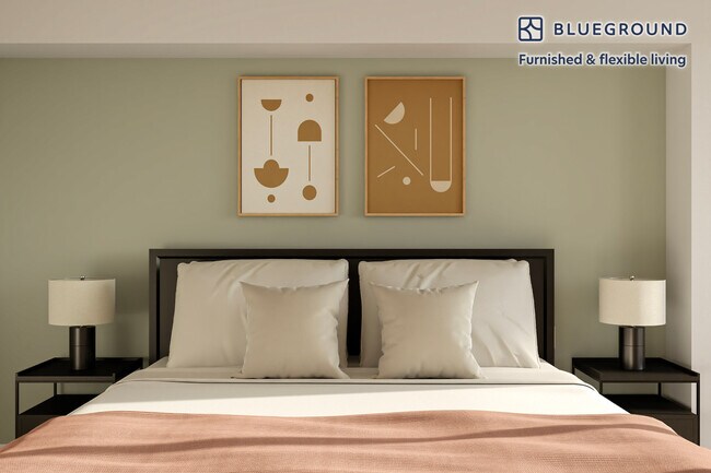 Building Photo - 1320 N Veitch St