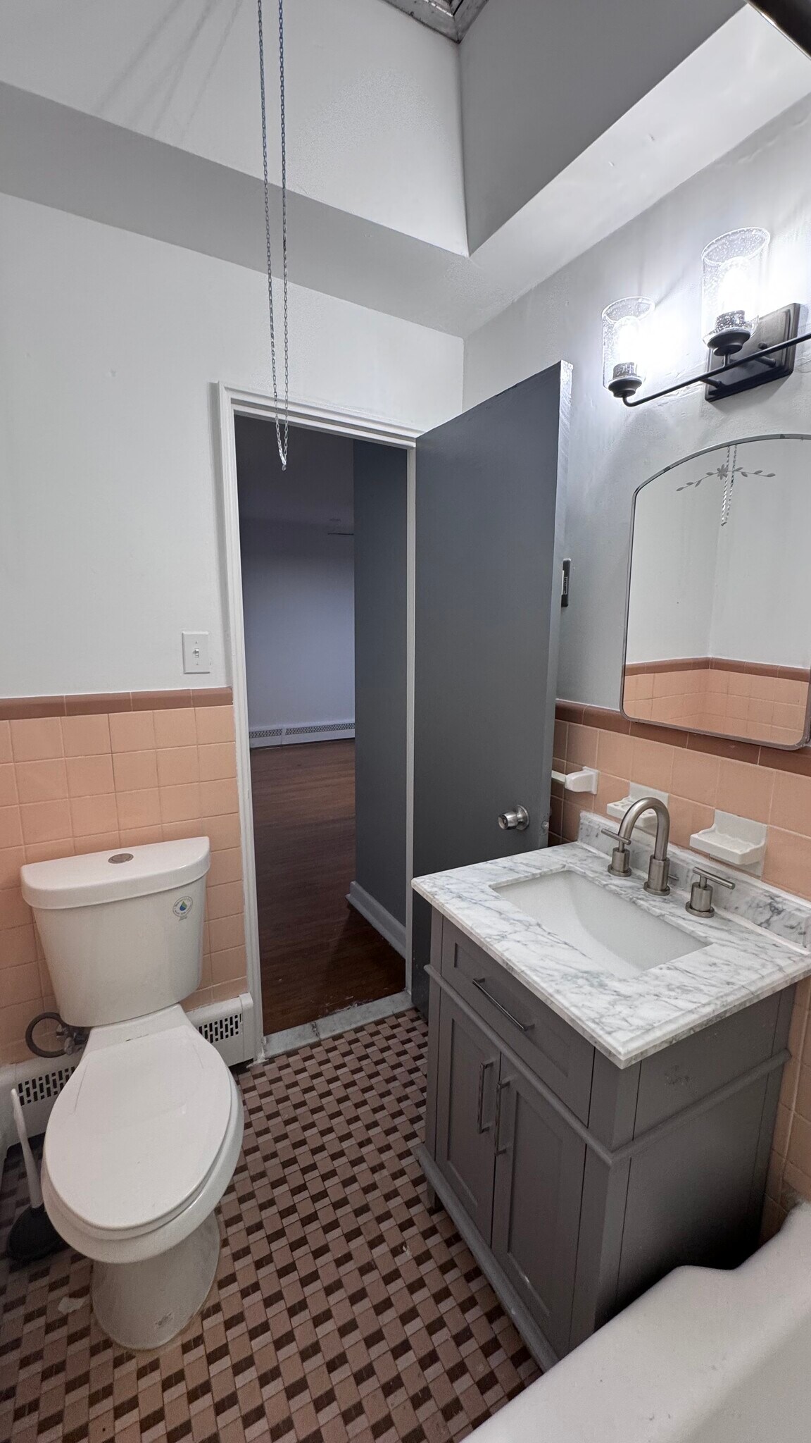 Building Photo - 330 Magee Ave