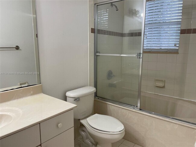 Building Photo - 12869 SW 31st Ct