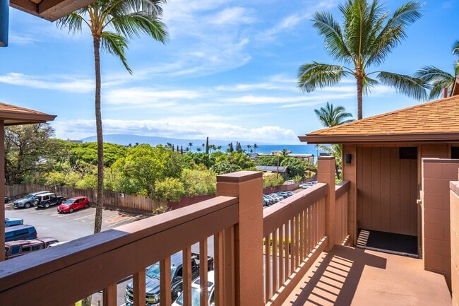 Building Photo - Maui Lani Terraces Studio, Great Mountain View!