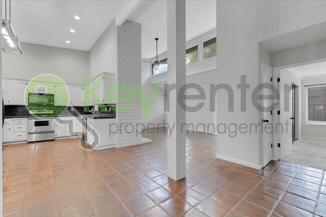 Building Photo - 2692 Bradford Way