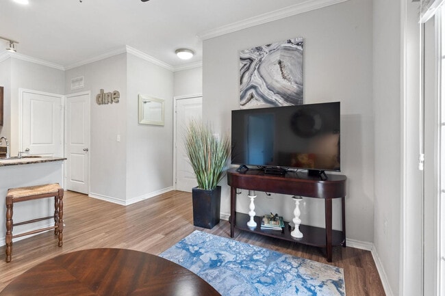 Building Photo - 5511 Pecan Spgs Rd