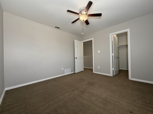 Building Photo - 1408 Park Pl